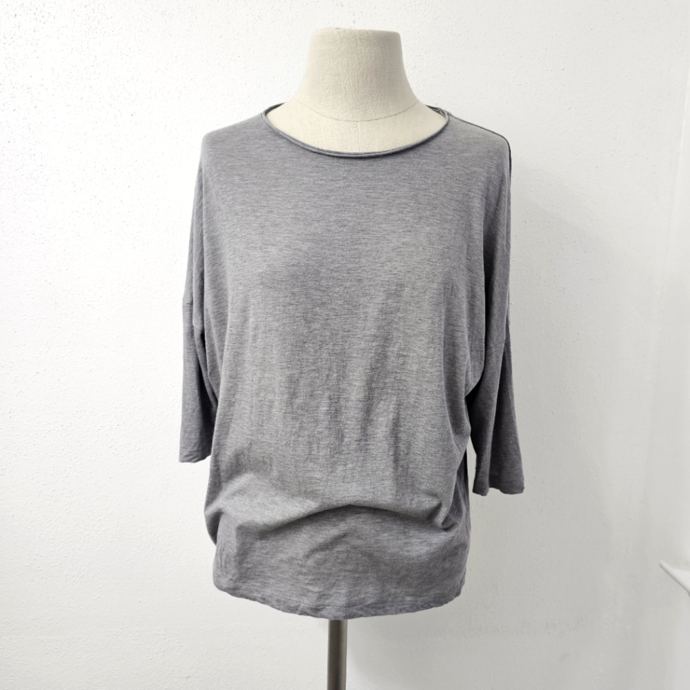 Vince Silk/Cotten Heather Grey Tee Size Small